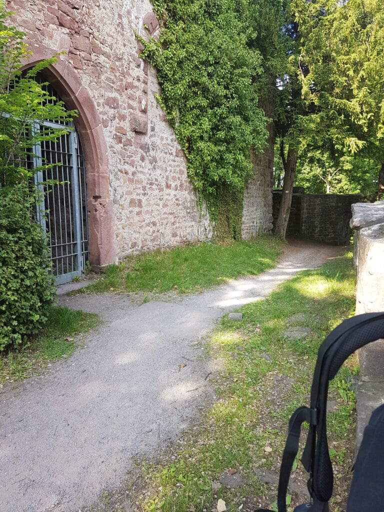 Schwarzwald Westweg Schloss Neuenbürg